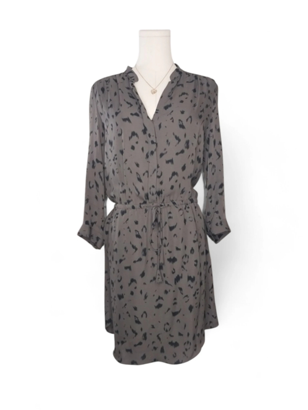 Aritzia Babaton Bennett Silk Dress Womens size small
